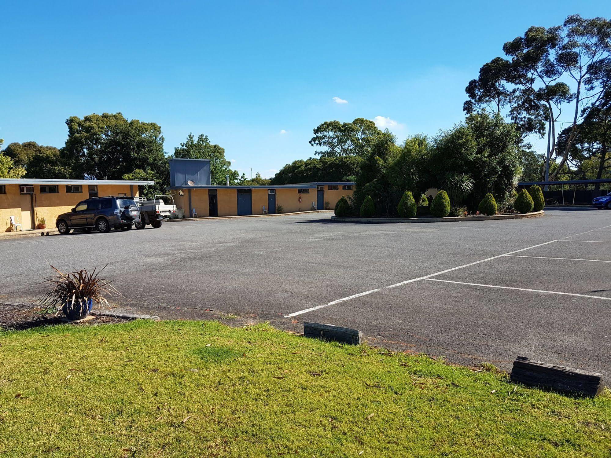 Motel Traralgon Eksteriør bilde