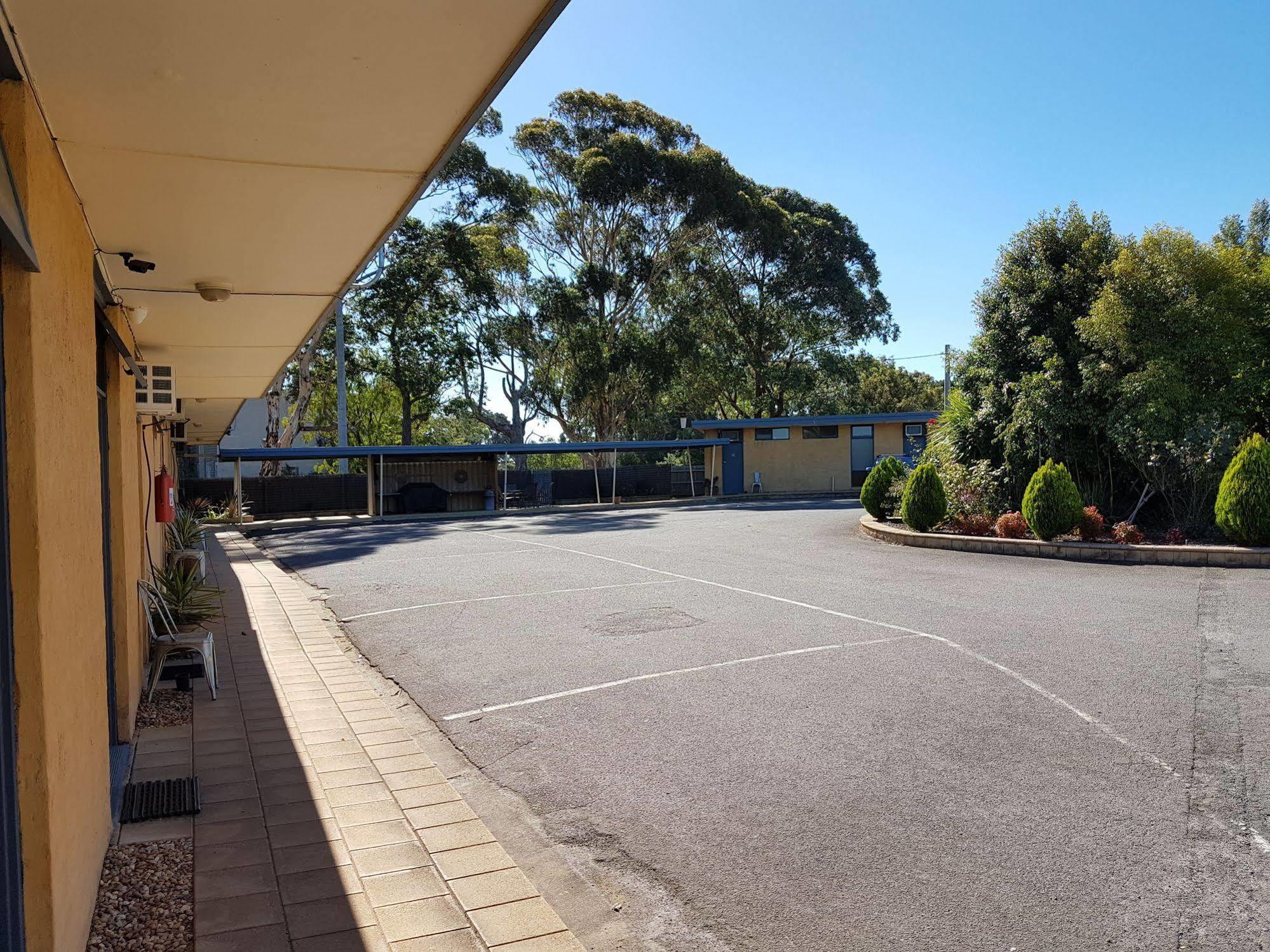 Motel Traralgon Eksteriør bilde